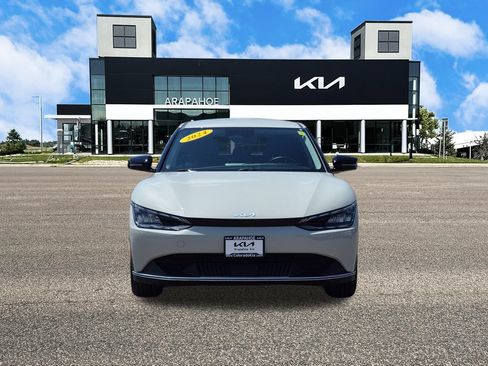 Used 2024 Kia EV6 Light AWD/4WD image 3