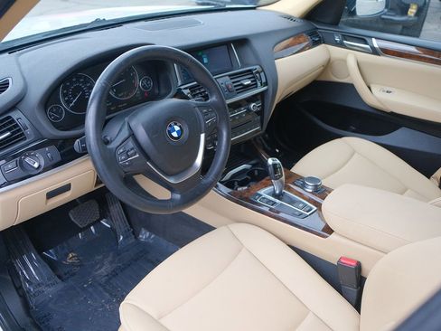 Used 2017 BMW X3 sDrive28i image 14