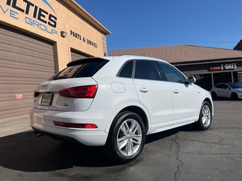 Used 2018 Audi Q3 2.0T Premium Plus w/ Premium Plus Package AWD/4WD image 32