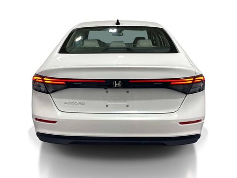 New 2026 Honda Accord SE image 3