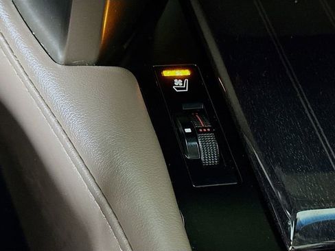 Used 2020 Lexus GX 460 Premium image 21