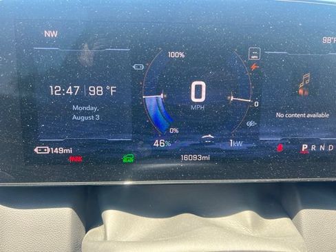 Used 2024 Chevrolet Equinox EV RS FWD image 14
