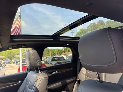 Used 2021 Cadillac XT5 Sportv w/ Platinum Package AWD/4WD image 14