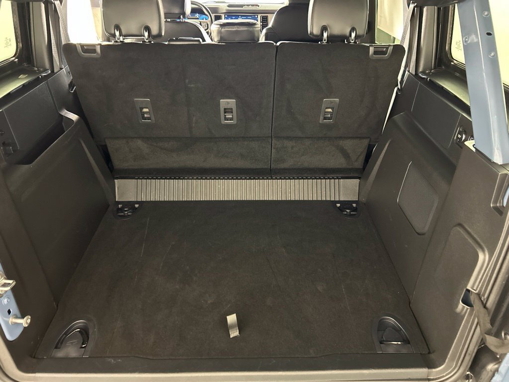 Used 2025 Ford Bronco Outer Banks AWD/4WD image 26
