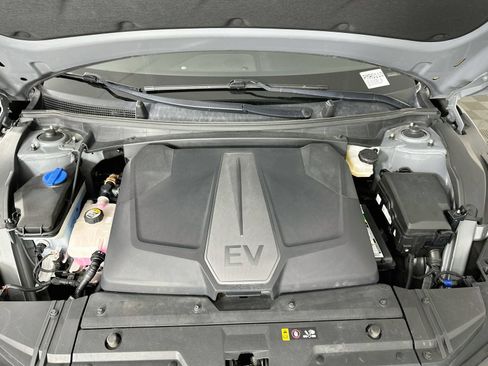 Used 2022 Kia EV6 Wind w/ Wind Technology Package AWD/4WD image 30