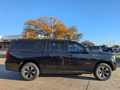 New 2026 GMC Yukon XL AT4 w/ AT4 Premium Plus Package image 3