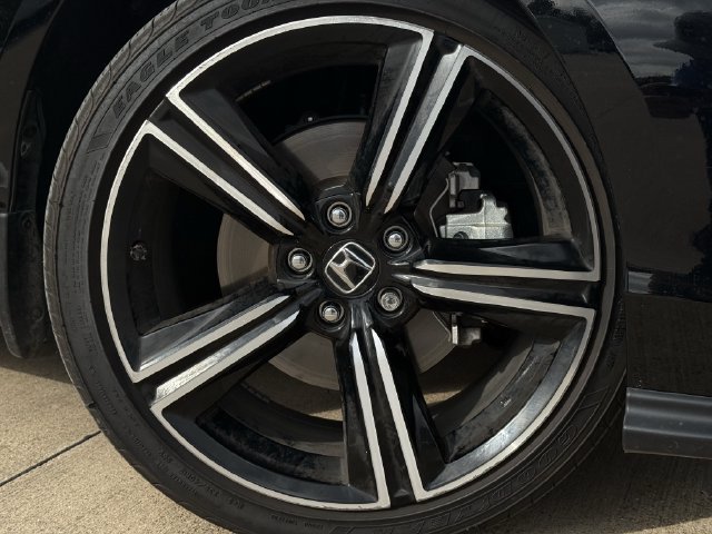 Used 2025 Honda Accord Sport image 9