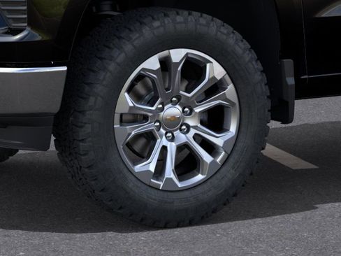 New 2026 Chevrolet Silverado 1500 LTZ w/ Z71 Off-Road Package AWD/4WD image 10