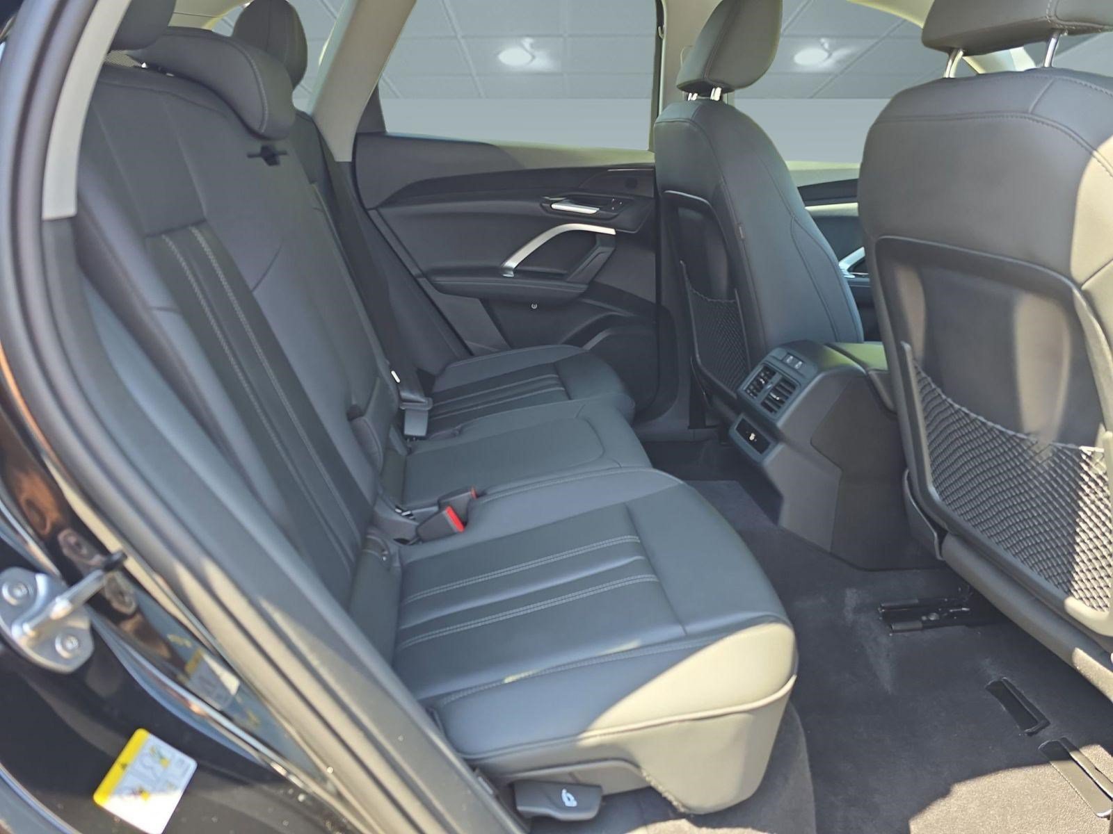 Used 2026 Audi Q5 Premium AWD/4WD image 30