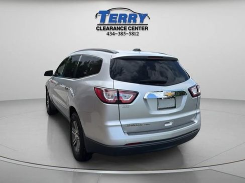 Used 2017 Chevrolet Traverse LT AWD/4WD image 4
