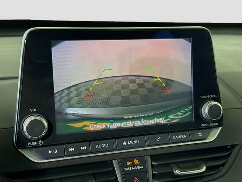 Used 2021 Nissan Altima 2.5 SV image 19