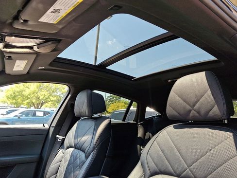 Used 2024 BMW X6 xDrive40i image 15