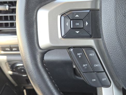 Certified 2022 Ford F250 Lariat w/ Lariat Value Package image 26