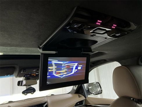 Used 2020 Cadillac Escalade Platinum image 36