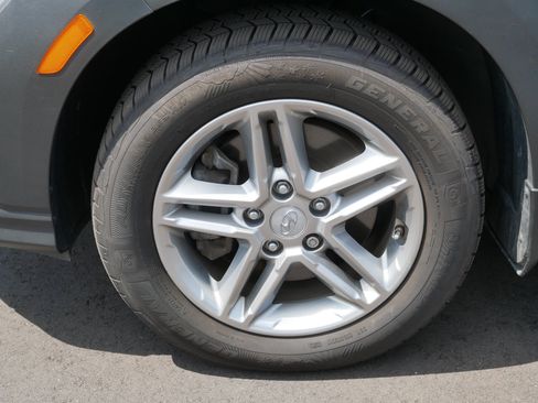 Used 2023 Hyundai Kona SE w/ Cargo Package AWD/4WD image 9