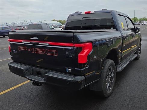 Used 2022 Ford F150 Lightning Lariat AWD/4WD image 10