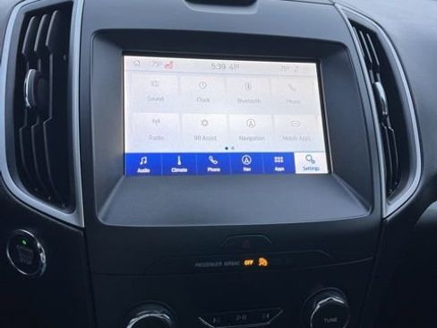 Used 2020 Ford Edge SEL w/ Convenience Package image 42