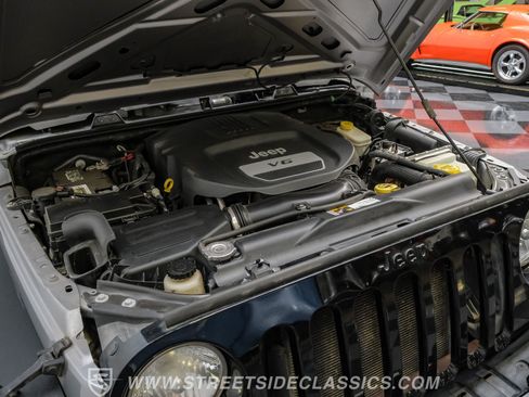 Used 2014 Jeep Wrangler Sport AWD/4WD image 39