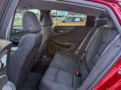 Used 2024 Chevrolet Malibu RS image 17