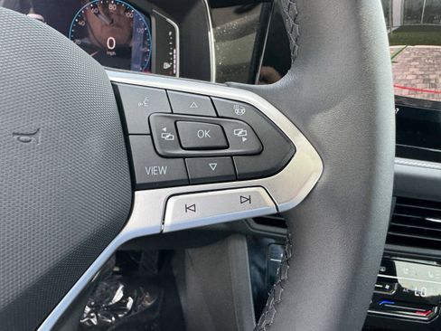 New 2025 Volkswagen Jetta SEL image 29