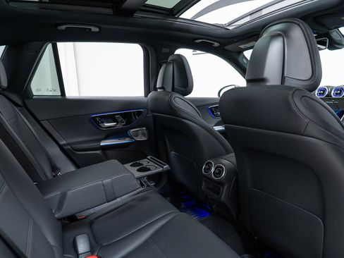 New 2026 Mercedes-Benz GLC 300 4MATIC image 24