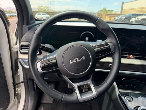 Certified 2025 Kia Sportage X-Line Prestige AWD/4WD image 12