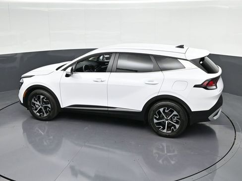 Used 2025 Kia Sportage EX FWD image 29