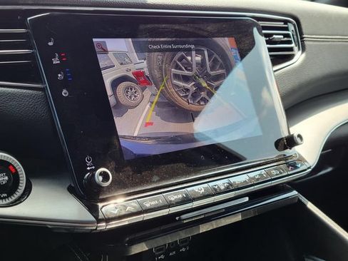 Used 2024 Jeep Wagoneer Series II AWD/4WD image 7