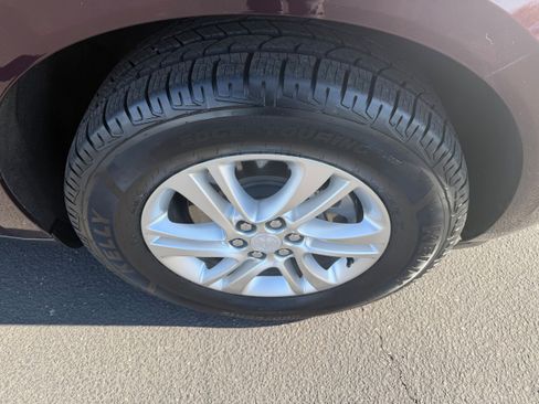 Used 2019 Buick Enclave Premium image 3