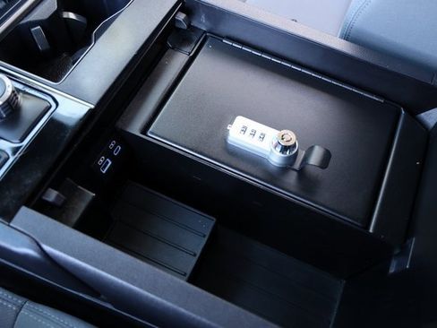 Used 2024 Toyota Tundra SR5 image 32