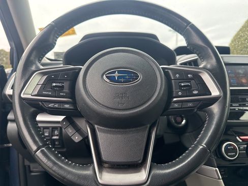 Used 2020 Subaru Forester Premium image 7