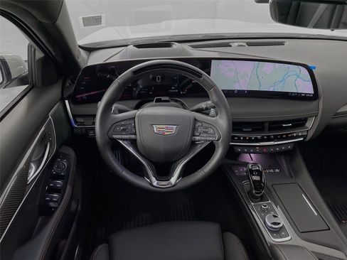 Used 2025 Cadillac CT5 V RWD image 27