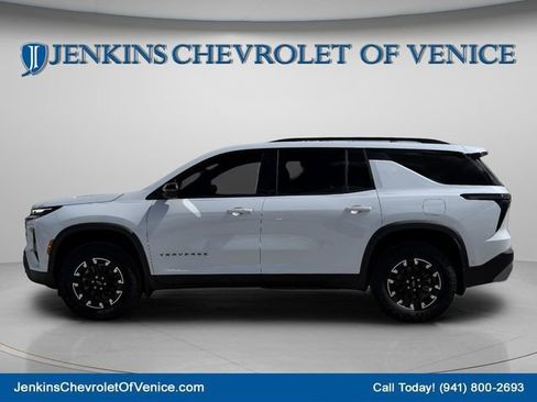 New 2026 Chevrolet Traverse Z71 w/ Enhanced Driving Package AWD/4WD image 9