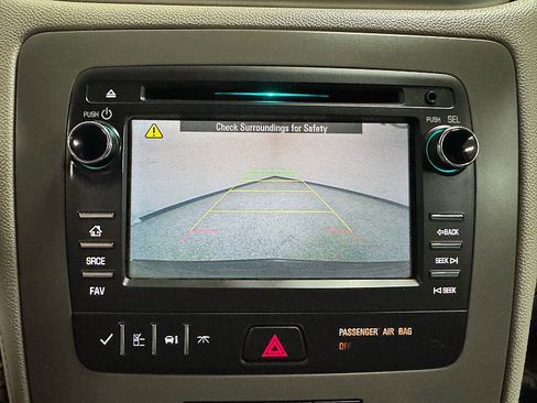 Used 2017 Chevrolet Traverse LS image 21