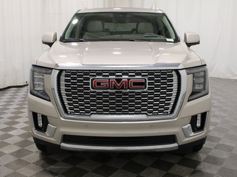Used 2023 GMC Yukon XL Denali RWD image 37