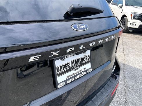 New 2026 Ford Explorer Active w/ Active Comfort Package image 12