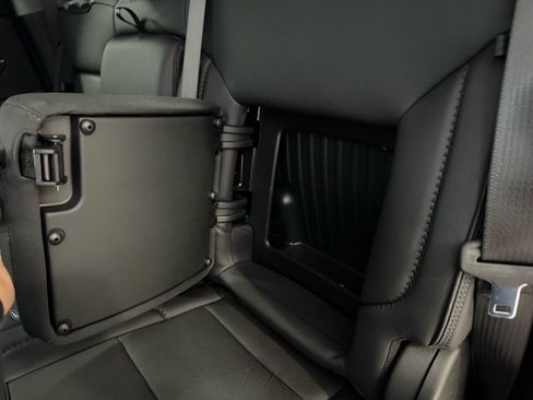 New 2026 GMC Sierra 1500 Denali w/ Denali Reserve Package image 11