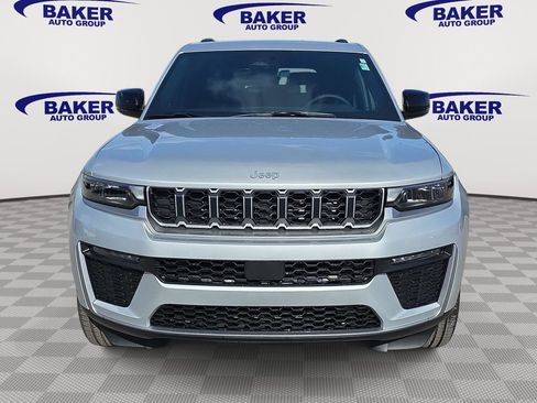 New 2026 Jeep Grand Cherokee Limited image 8