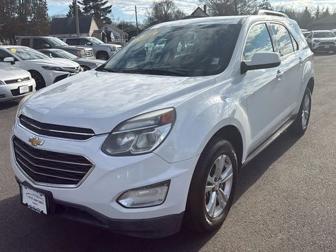 Used 2016 Chevrolet Equinox LT w/ Convenience Package image 3