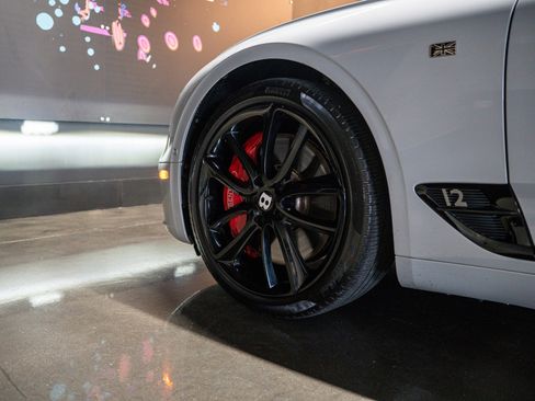 Used 2020 Bentley Continental GT First Edition AWD/4WD image 18