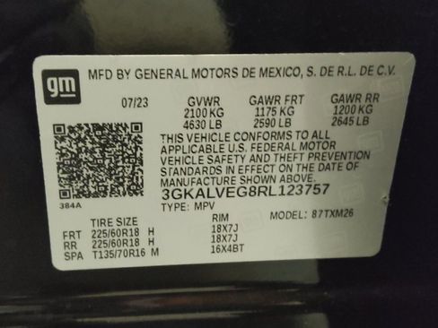 Used 2024 GMC Terrain SLT image 33