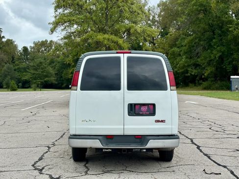 Used 2001 GMC Savana 2500 RWD image 6