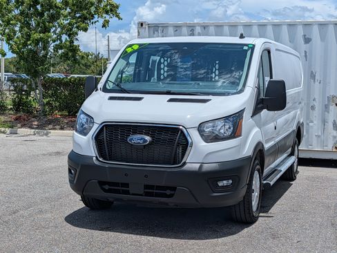 Used 2025 Ford Transit 250 Low Roof w/ Exterior Upgrade Package RWD image 7