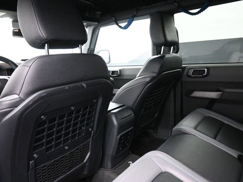 Certified 2023 Ford Bronco Black Diamond w/ Sasquatch Package image 25