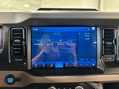 Used 2023 Ford Bronco Wildtrak AWD/4WD image 24