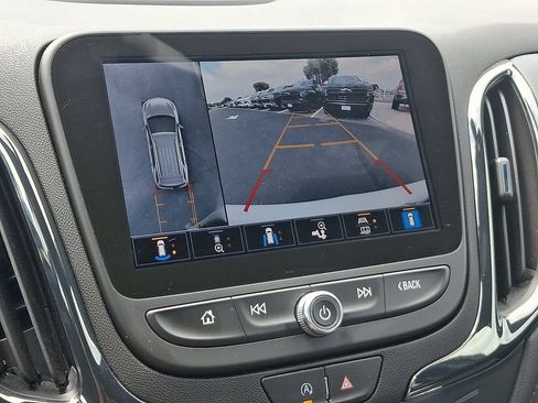 Certified 2024 Chevrolet Equinox RS w/ RS Leather Package FWD image 18