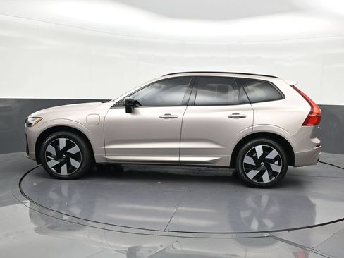 Used 2025 Volvo XC60 T8 Plus w/ Protection Package Premier AWD/4WD image 2