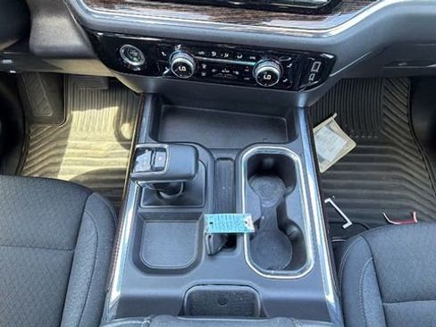 Certified 2024 GMC Sierra 1500 Elevation AWD/4WD image 23