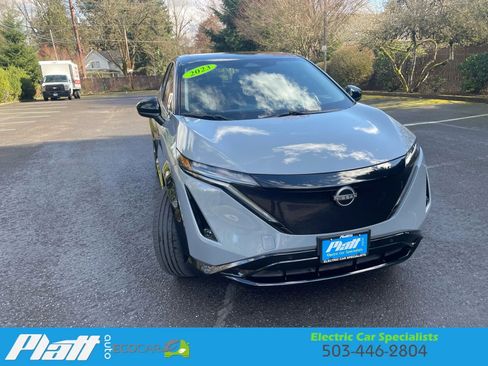 Used 2023 Nissan Ariya FWD image 16