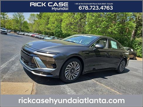 Used 2025 Hyundai Sonata SEL FWD image 1